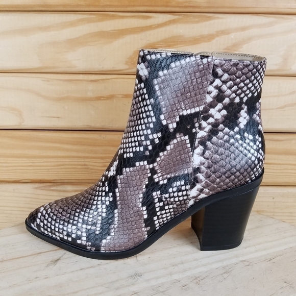 Heeled Ankle Boots Bootie Snake Print Side Zip NEW 14th & Union 5 US Braxten - Picture 7 of 10